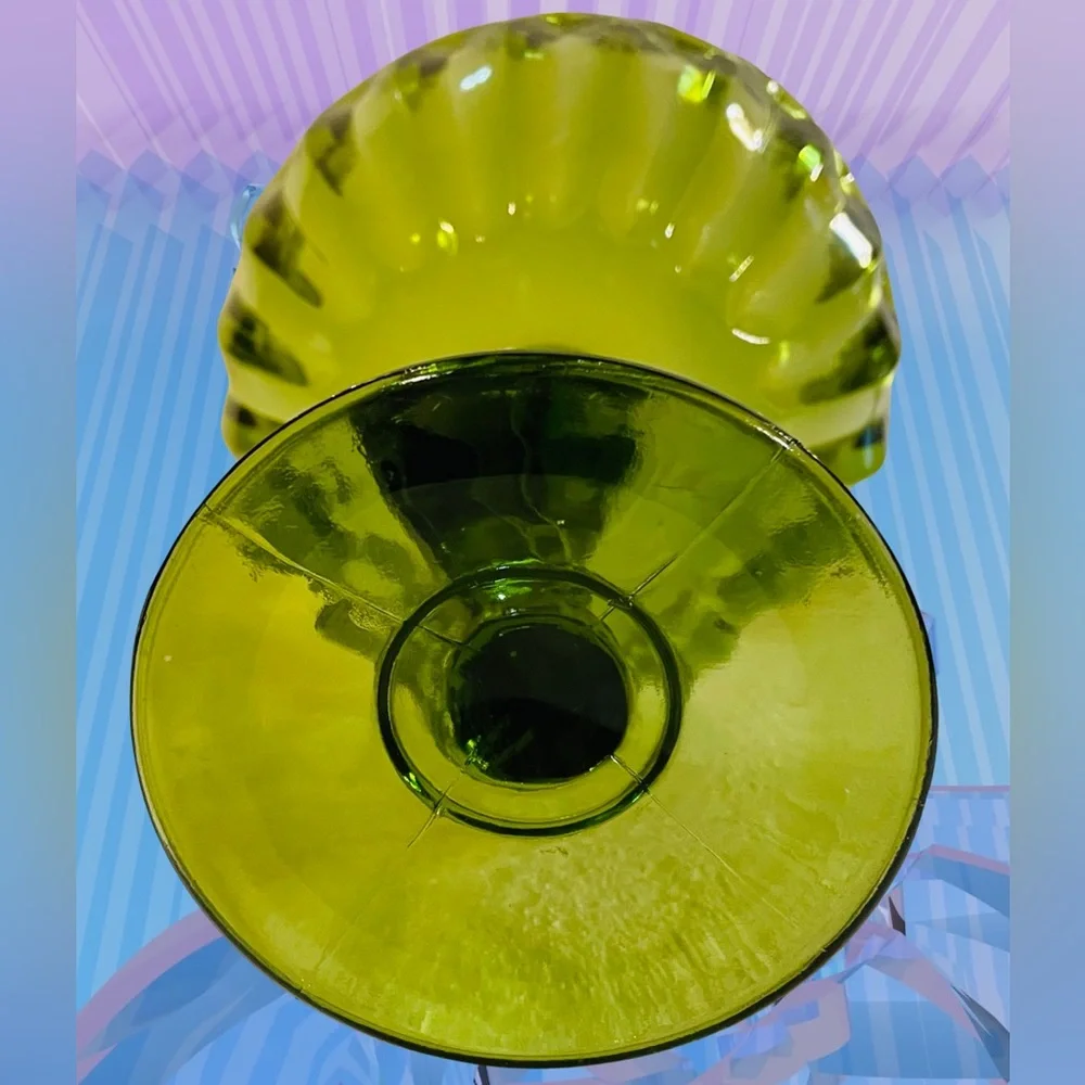 Indiana Glass Co Lotus Blossom Green Bowl/Compote with Pedestal, Carnival Glass - Picture 6 of 7